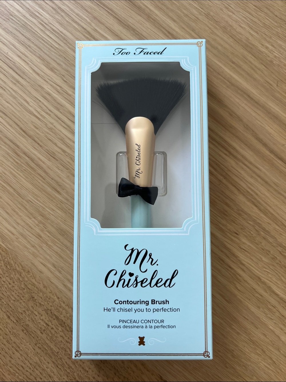 Too Faced Mr. Chiseled Contouring Brush